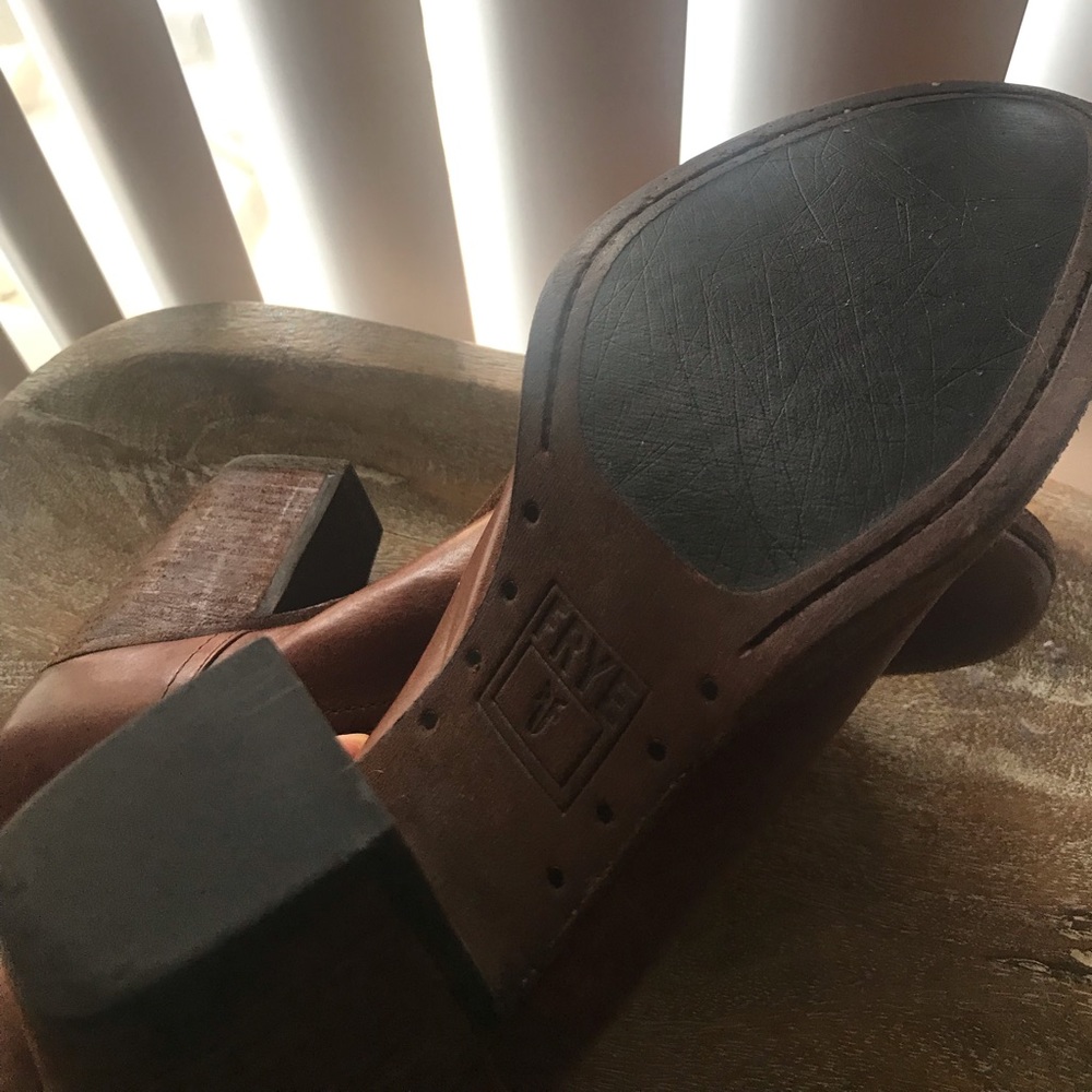 Frye bootie - Picture 4 of 8